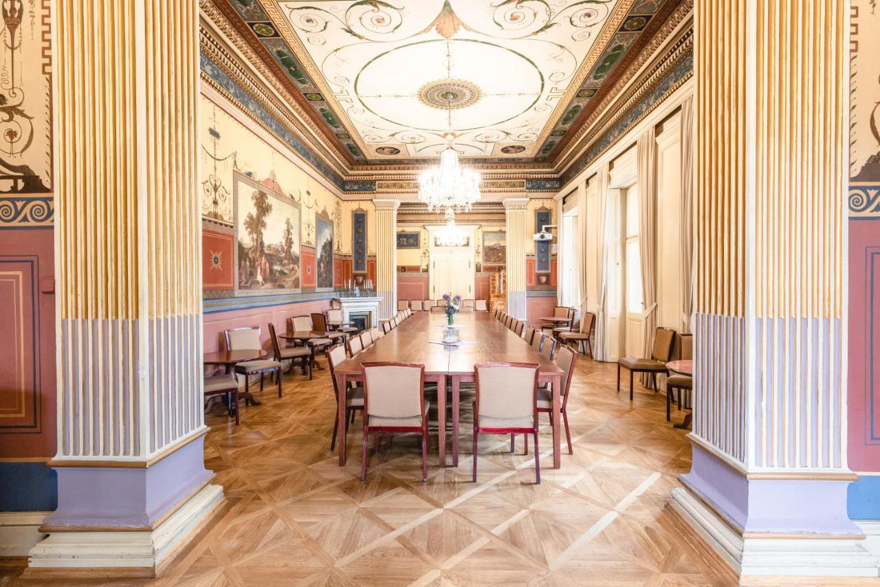 Vila Lanna Prag Exteriör bild